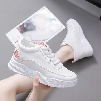 Новая женская обувь inner high love, студенческая повседневная обувь, универсальные маленькие белые туфли на толстой подошве KX6154