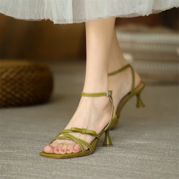 Туфли-лодочки на шпильке с квадратным носком, Zapatos с узлом-бабочкой, Босоножки без застежки, Элегантные лаконичные женские туфли на высоком каблуке с массивной пряжкой.