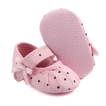 Хлопчатобумажная обувь для маленьких девочек; Повседневная весенне-осенняя обувь для малышей; Хлопчатобумажная обувь для малышей; Первые ходунки с мягкой подошвой для младенцев 0-18 м